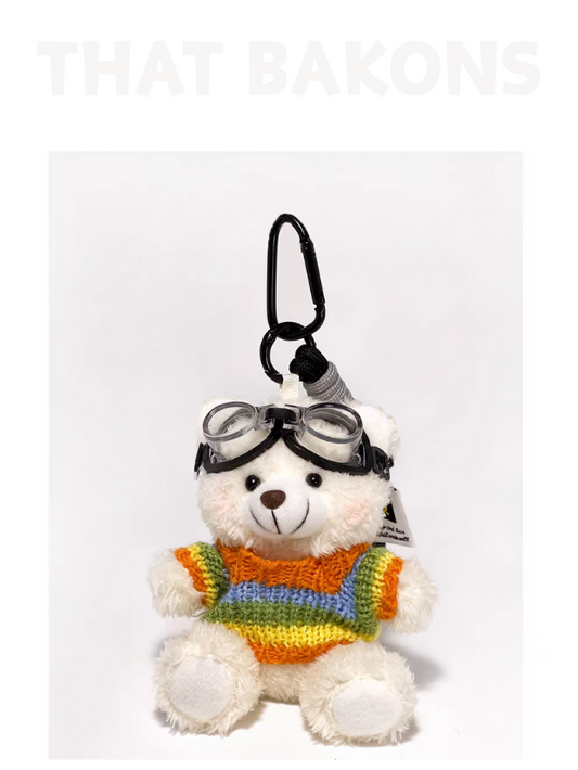 Плюшен талисман с мечка и очила за плуване