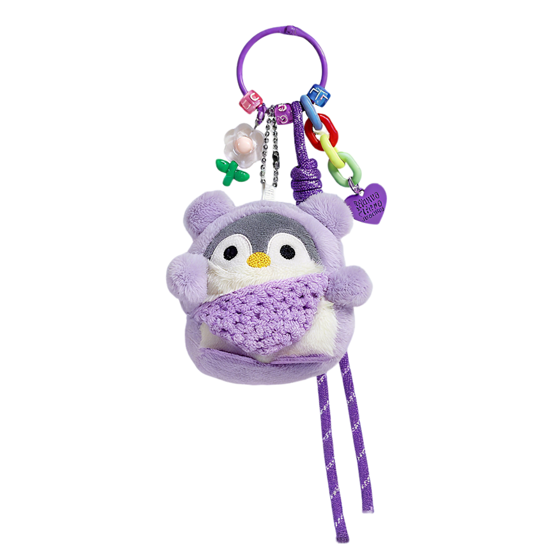 Lindo llavero de peluche de pingüino